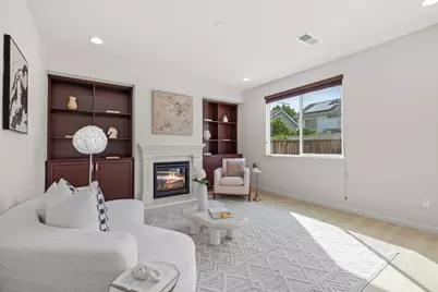1399 Shore Dr, San Jose, CA 95131 - Photo 4