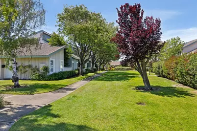 1035 Dove Ln, Foster City, CA 94404 - Photo 34