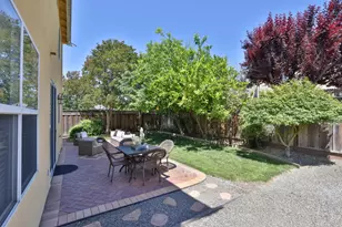 887 Martiri Dr, Gilroy, CA 95020 - Photo 26