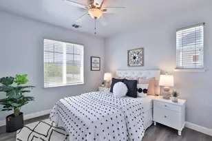 887 Martiri Dr, Gilroy, CA 95020 - Photo 18
