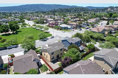 887 Martiri Dr, Gilroy, CA 95020 - Photo 40