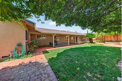 2140 Cedarwood Ln, San Jose, CA 95125 - Photo 44