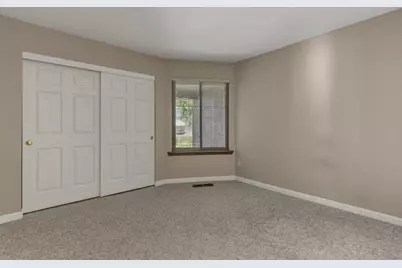 2072 Pleasant Crest Ct, San Jose, CA 95148 - Photo 22