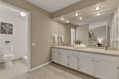 2072 Pleasant Crest Ct, San Jose, CA 95148 - Photo 28