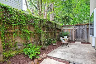 707 Valparaiso Ave, Menlo Park, CA 94025 - Photo 30