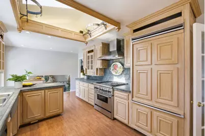 5527 Oak Park Dr, San Jose, CA 95129 - Photo 12