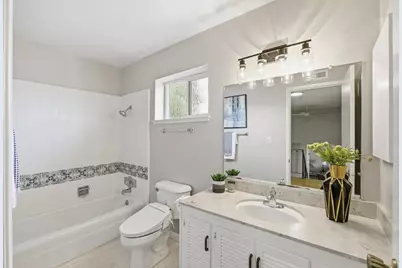 5527 Oak Park Dr, San Jose, CA 95129 - Photo 22