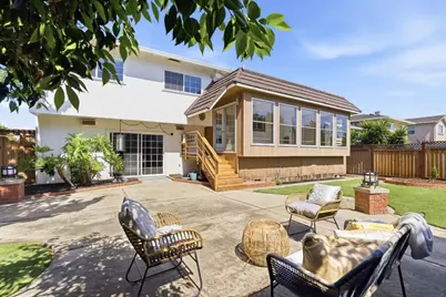 5527 Oak Park Dr, San Jose, CA 95129 - Photo 32