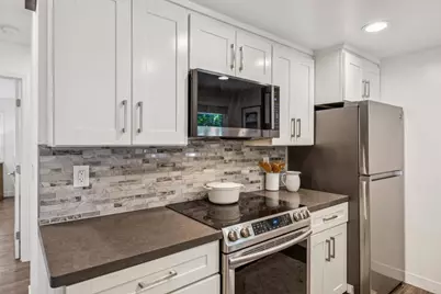 801 California Ave F, Sunnyvale, CA 94086 - Photo 8