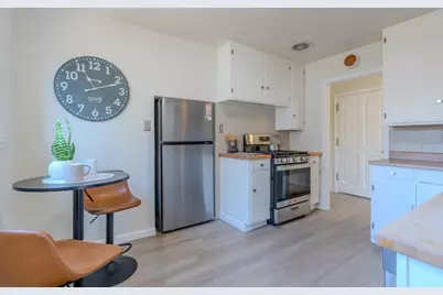 347 Arroyo Dr, South San Francisco, CA 94080 - Photo 10