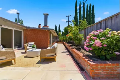 1040 Fleetwood Dr, San Jose, CA 95120 - Photo 36