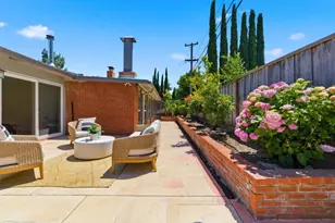 1040 Fleetwood Dr, San Jose, CA 95120 - Photo 36