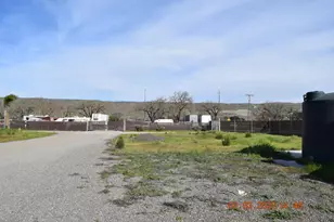 25 Kalana Ave, Morgan Hill, CA 95037 - Photo 8
