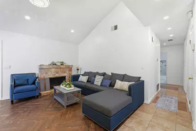 2252 Denair Ave, San Jose, CA 95122 - Photo 8