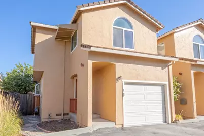 106 Bluebonnet Ln 1, Scotts Valley, CA 95066 - Photo 2