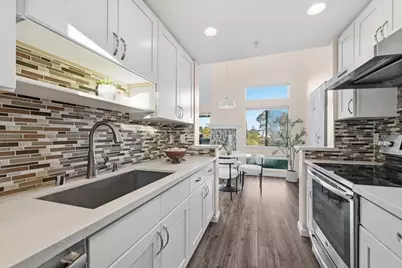 98 Pelican Ln, Redwood City, CA 94065 - Photo 12