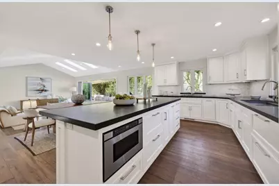 2705 Ramos Ct, Mountain View, CA 94040 - Photo 18