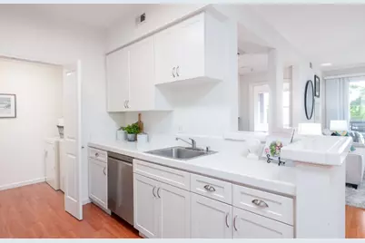 1982 W Bayshore Rd 219, East Palo Alto, CA 94303 - Photo 18