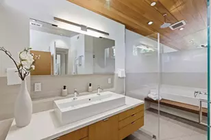 1353 Martin Ave, Palo Alto, CA 94301 - Photo 22