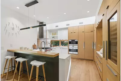 1353 Martin Ave, Palo Alto, CA 94301 - Photo 10