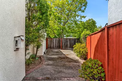 330 Titan Way, Hercules, CA 94547 - Photo 42