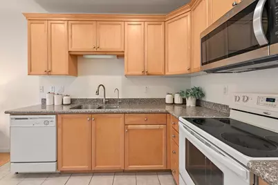 88 N Jackson Ave 308, San Jose, CA 95116 - Photo 8