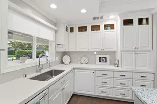 Peachtree Ct, Mountain View, CA 94040 - Photo 12