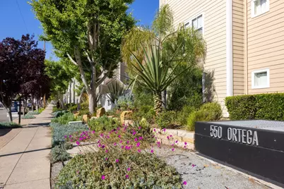 550 Ortega Ave A214, Mountain View, CA 94040 - Photo 2