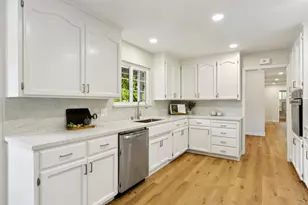 755 Santa Rita Ave, Los Altos, CA 94022 - Photo 16