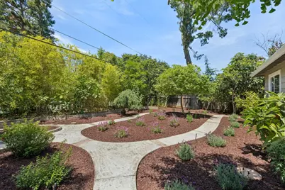 755 Santa Rita Ave, Los Altos, CA 94022 - Photo 6