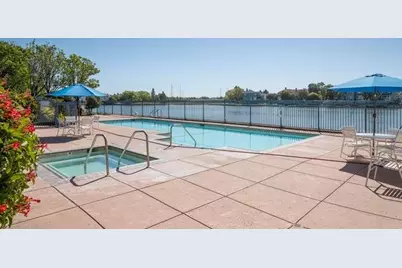 300 Baltic Cir 318, Redwood Shores, CA 94065 - Photo 24