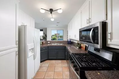 300 Baltic Cir 318, Redwood Shores, CA 94065 - Photo 4