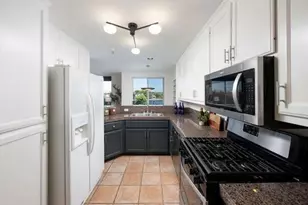 300 Baltic Cir 318, Redwood Shores, CA 94065 - Photo 4