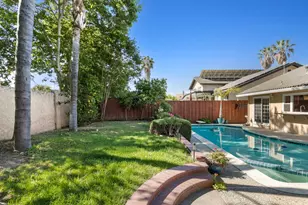 3276 Cheshire Dr, San Jose, CA 95118 - Photo 18