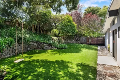 10 Laurel Hill Ct, San Mateo, CA 94402 - Photo 42