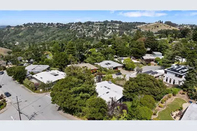 10 Laurel Hill Ct, San Mateo, CA 94402 - Photo 56