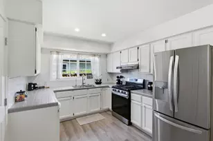 888 Corlista Dr, San Jose, CA 95128 - Photo 8