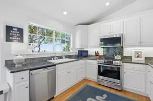1580 Winding Way, Belmont, CA 94002 - Photo 16
