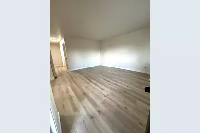 88 W 9th St, Gilroy, CA 95020 - Photo 16