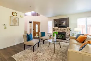 327 La Vela Ct, Morgan Hill, CA 95037 - Photo 8