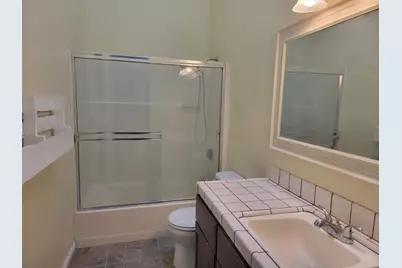 801 Nash Rd A9, Hollister, CA 95023 - Photo 8