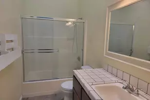 801 Nash Rd A9, Hollister, CA 95023 - Photo 8