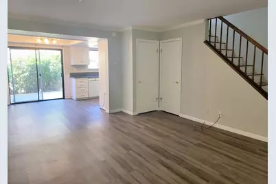 801 Nash Rd A9, Hollister, CA 95023 - Photo 2