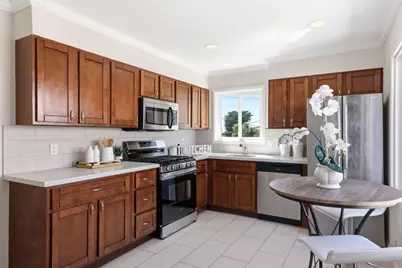 2541 Cottonwood Dr, San Bruno, CA 94066 - Photo 18