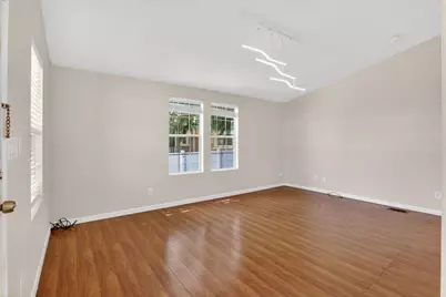 506 Hermitage 506, San Jose, CA 95134 - Photo 14