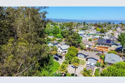 572 Palisades, Santa Cruz, CA 95062 - Photo 2