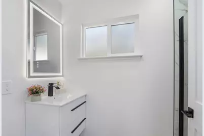321 McCovey Ln, San Jose, CA 95127 - Photo 16