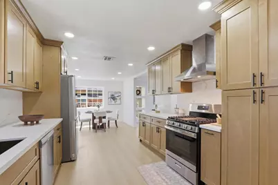 321 McCovey Ln, San Jose, CA 95127 - Photo 12