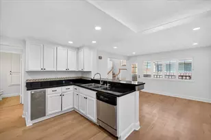 545 Mill River Ln, San Jose, CA 95134 - Photo 18