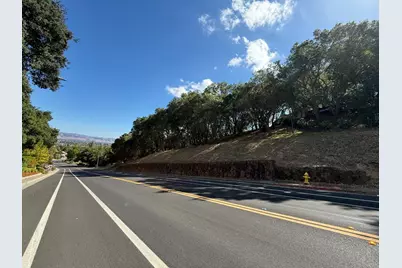 1920 Mantelli Dr, Gilroy, CA 95020 - Photo 10
